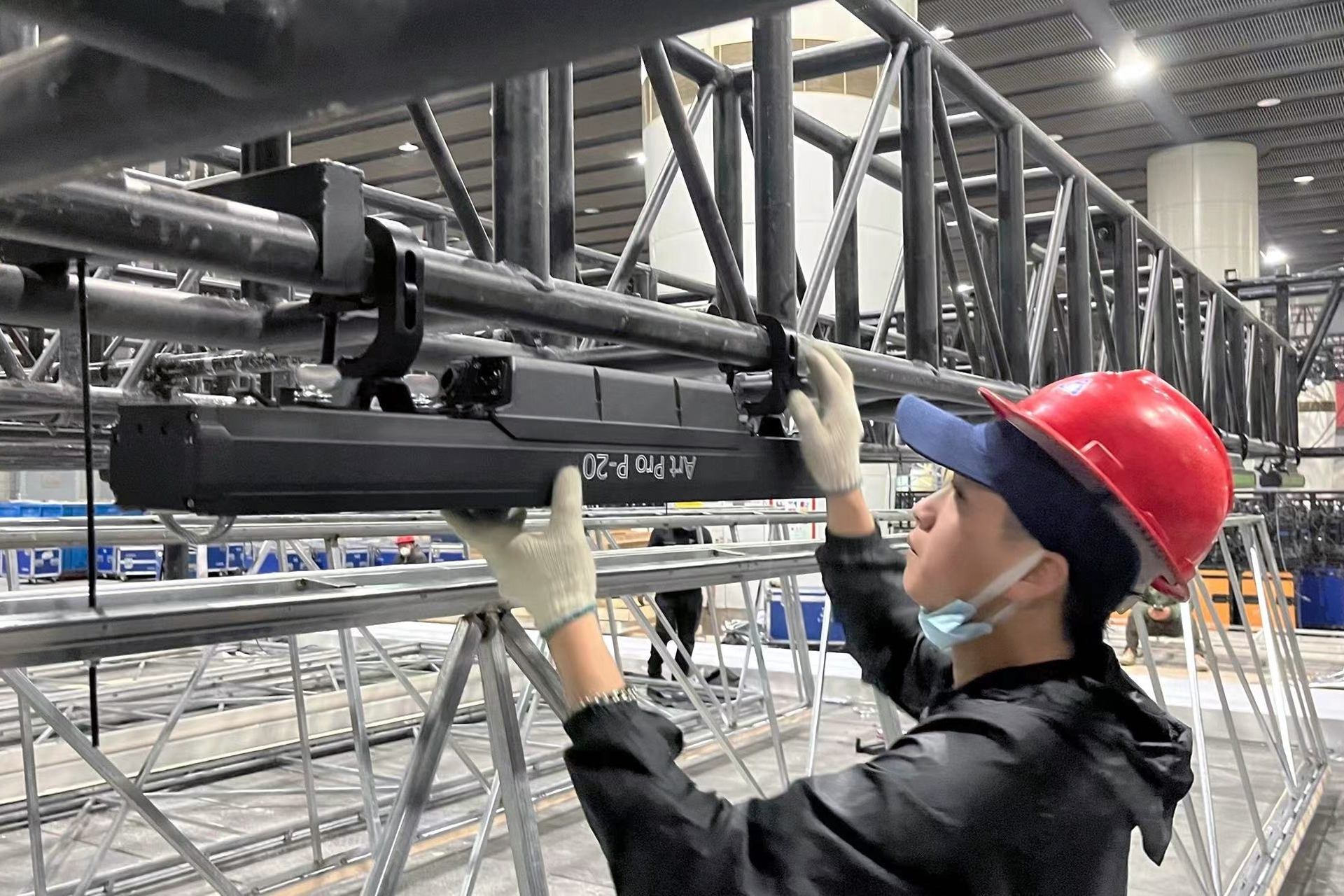 1672975235120754.jpg 310.jpg